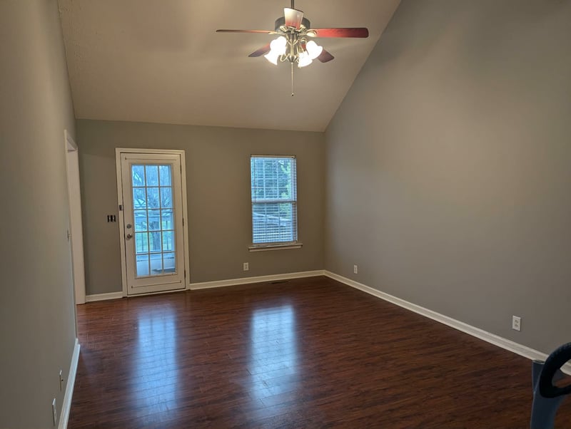 1542 River Rock Blvd, Murfreesboro, TN 37128