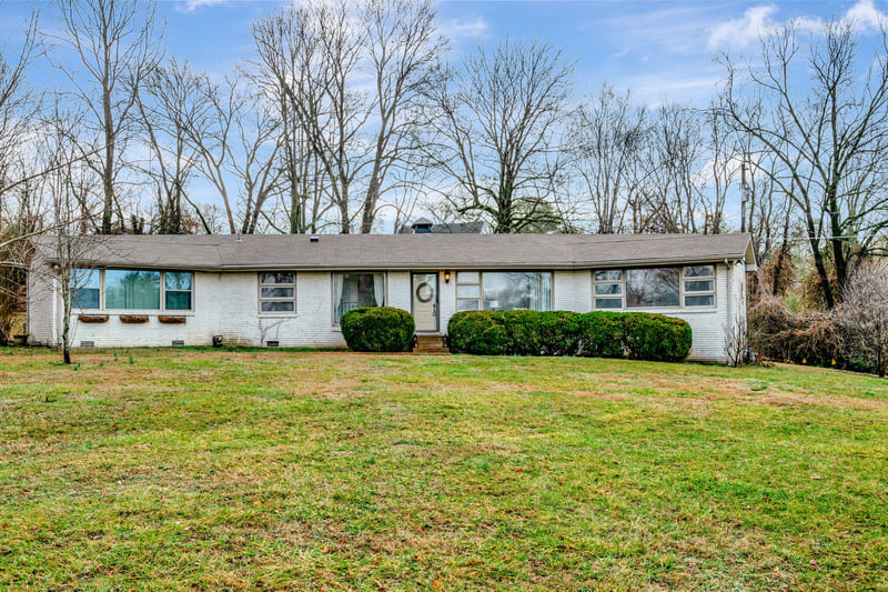 7867 Highway 100 , Nashville, TN 37221
