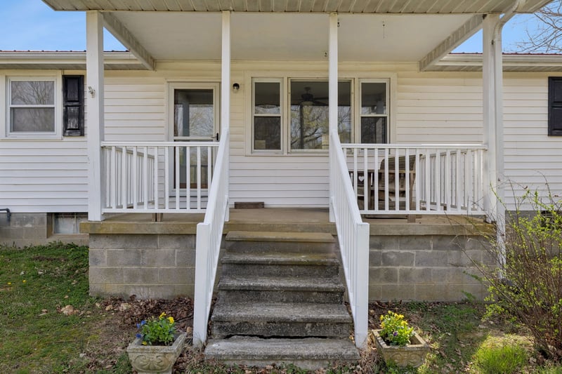 592 Shorty Few Rd, Dickson, TN 37055