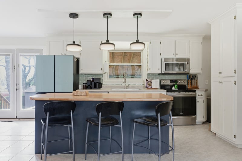 2835 Twin Lawn Dr, Nashville, TN 37214