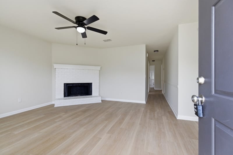 3706 Village Trl, Nashville, TN 37207