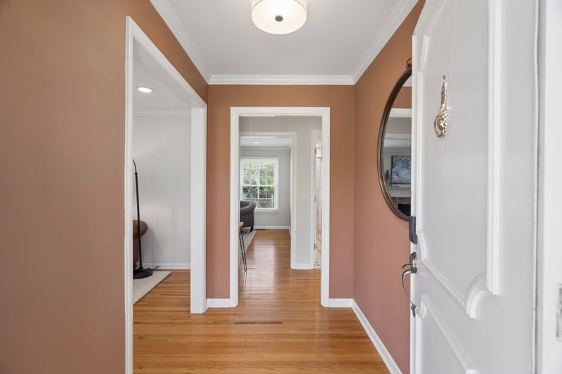 5048 Ragland Dr, Nashville, TN 37220