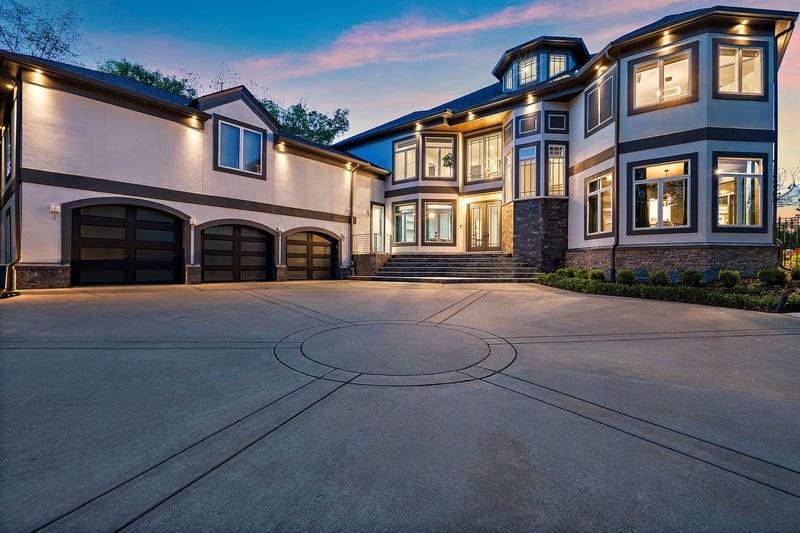 813 Deercrossing , Nashville, TN 37220
