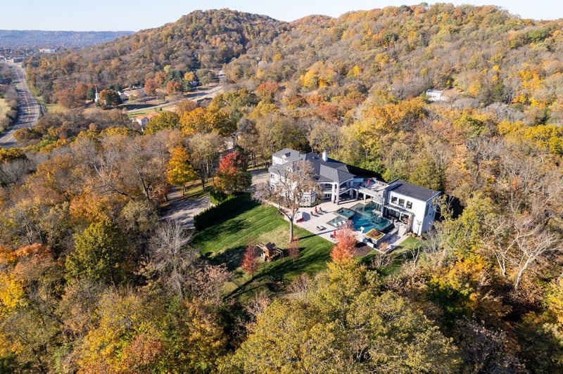 813 Deercrossing , Nashville, TN 37220