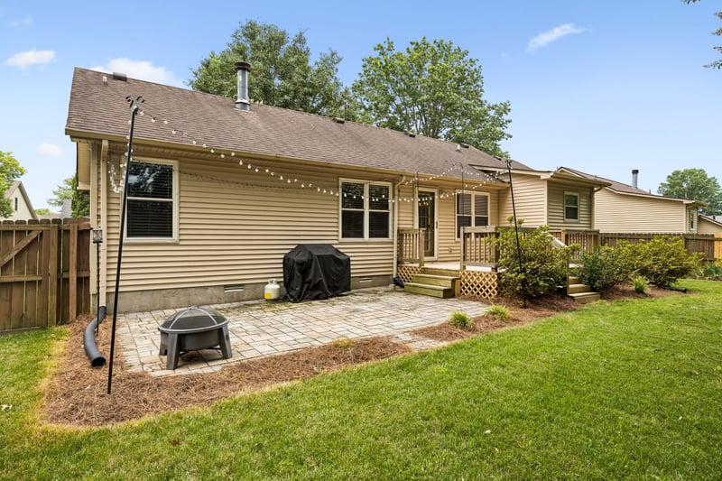 2132 Riverway Dr, Old Hickory, TN 37138