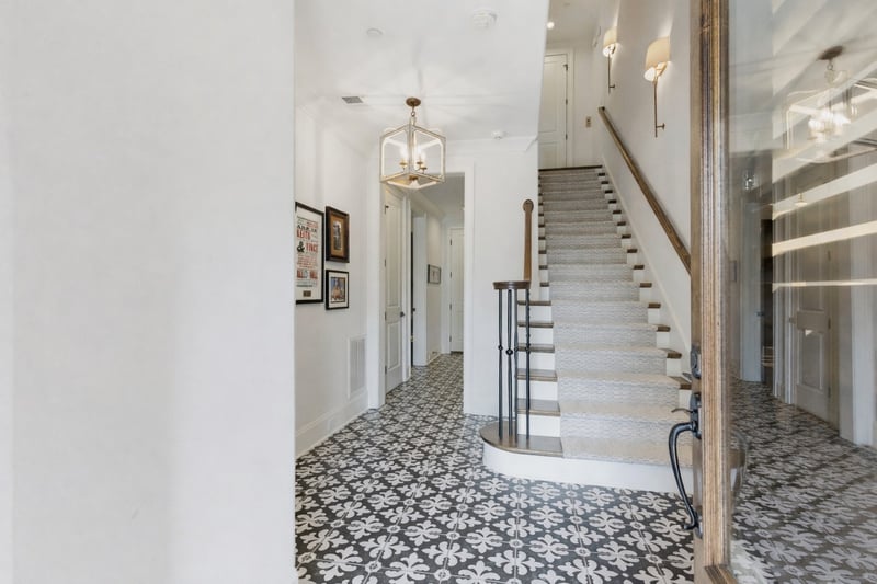 3608D West End Ave, Nashville, TN 37205