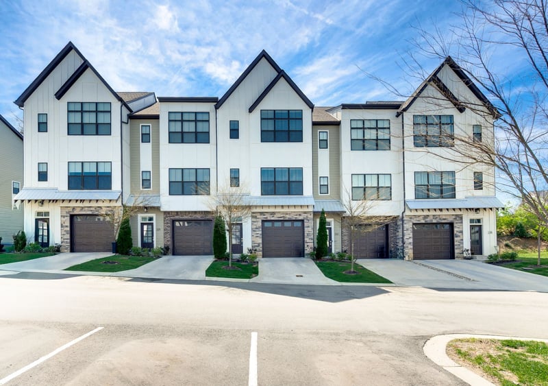 231 Stonecrest Cir, Nashville, TN 37209