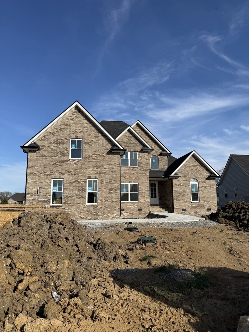 2817 Canfield Dr, Murfreesboro, TN 37128