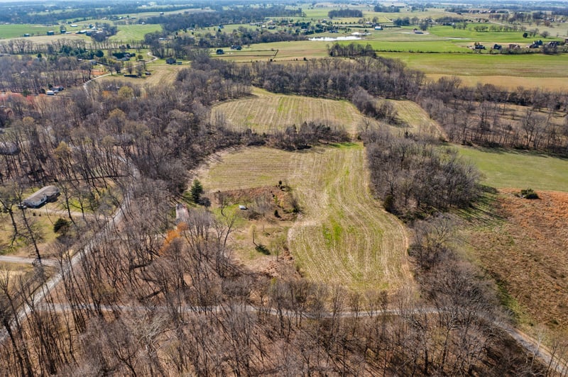 Fykes Grove Rd, Cedar Hill, TN 37032