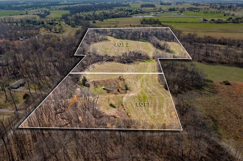 Fykes Grove Rd, Cedar Hill, TN 37032