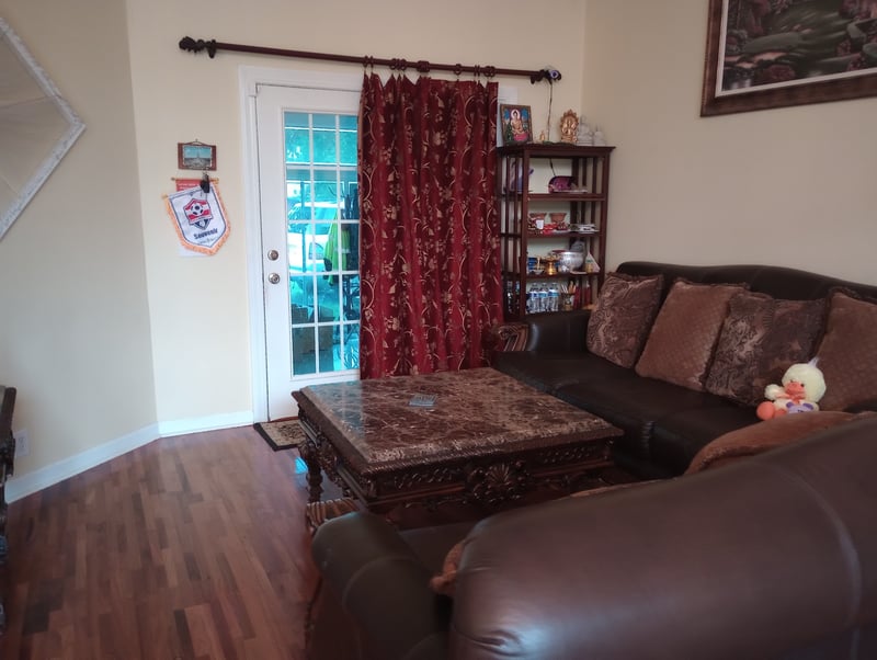 4389 Veals Rd, Murfreesboro, TN 37127