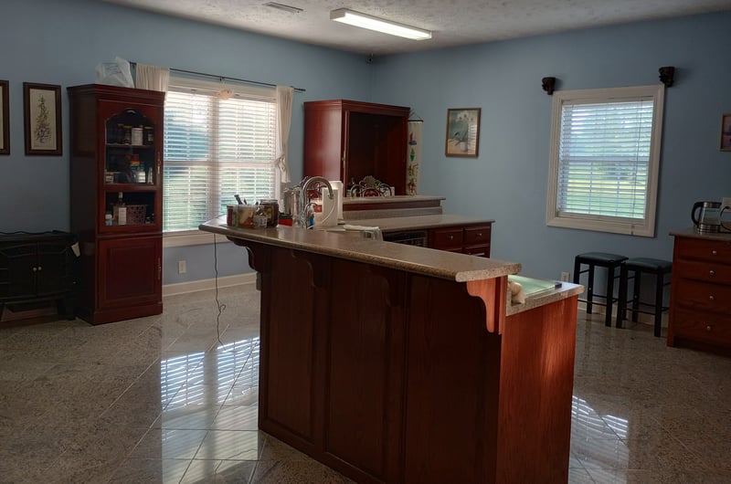 4389 Veals Rd, Murfreesboro, TN 37127