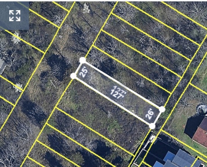 Mckinley St, Nashville, TN 37207