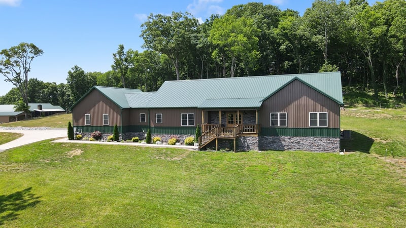2095 Linwood Rd, Watertown, TN 37184