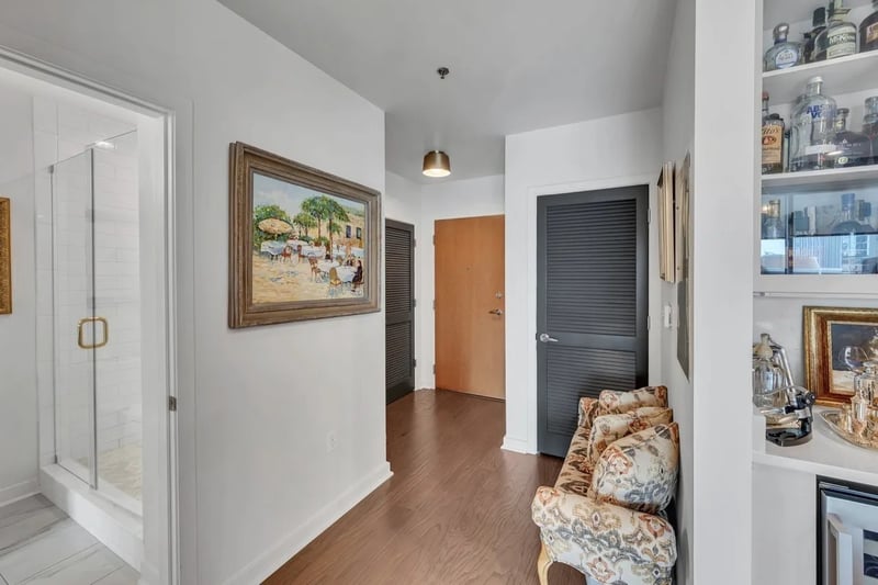 301 Demonbreun St #1216, Nashville, TN 37201