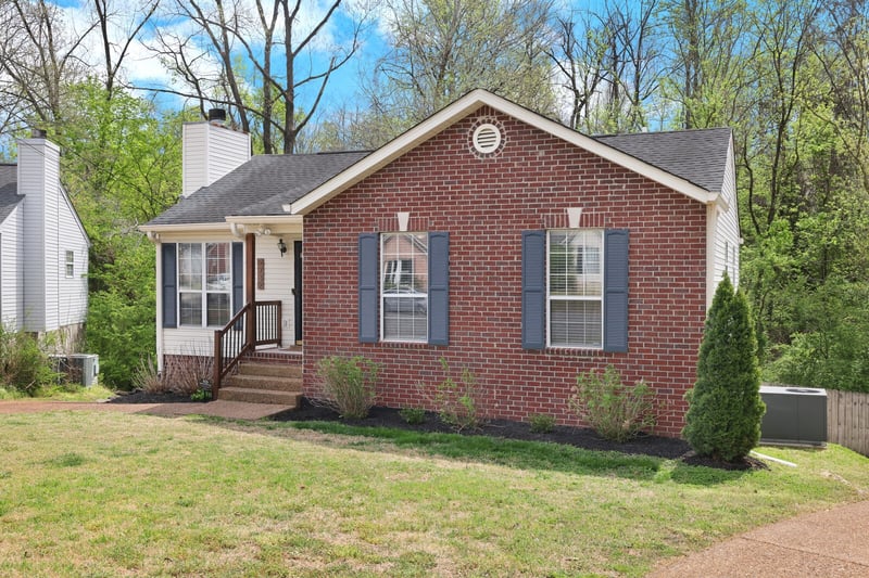 2732 Airwood Dr, Nashville, TN 37214