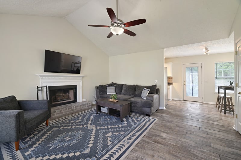 2732 Airwood Dr, Nashville, TN 37214