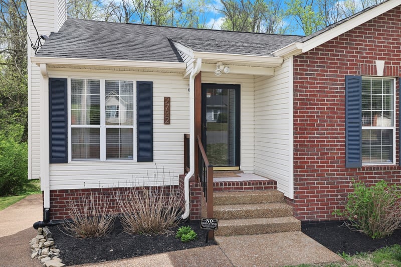 2732 Airwood Dr, Nashville, TN 37214