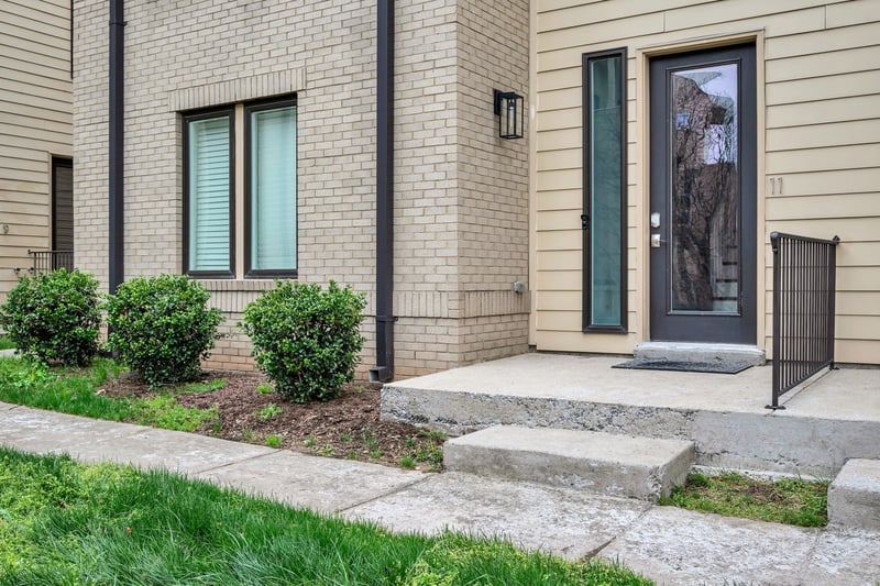 719 Douglas Ave #11, Nashville, TN 37207