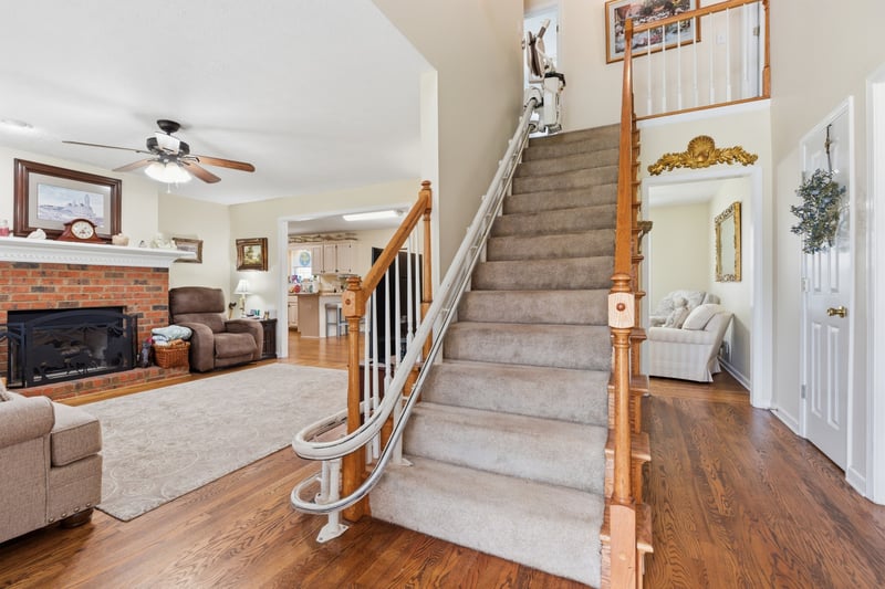 2013 Adonis Dr, Murfreesboro, TN 37128