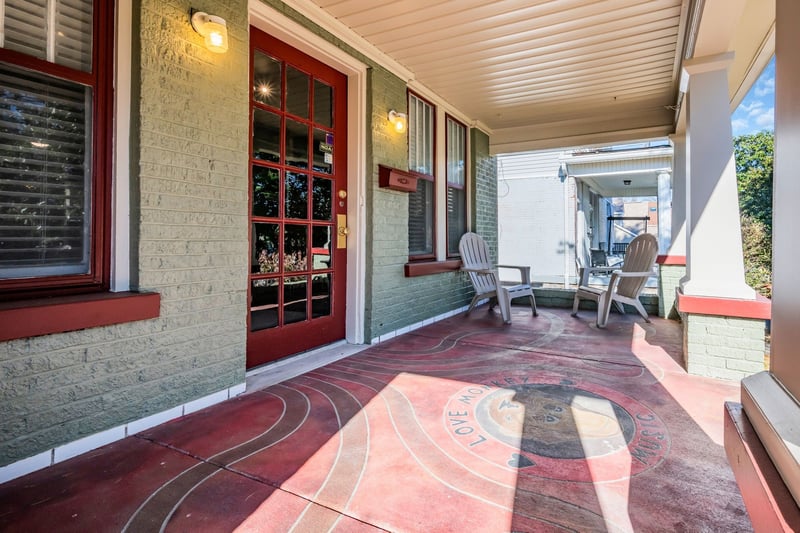 1315A 16th Ave, Nashville, TN 37212