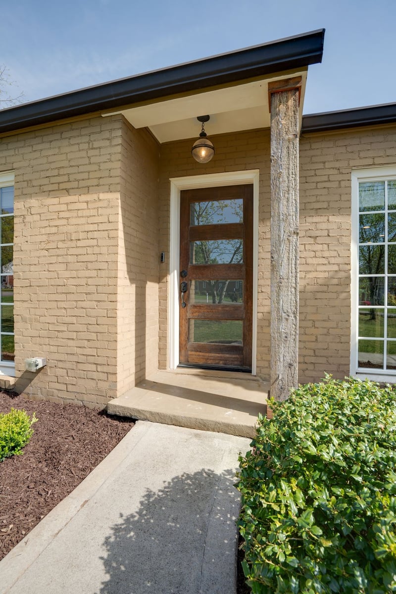 1209 Kenwood Dr, Nashville, TN 37216