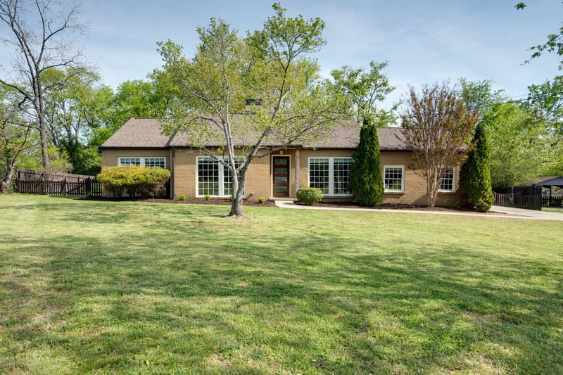 1209 Kenwood Dr, Nashville, TN 37216