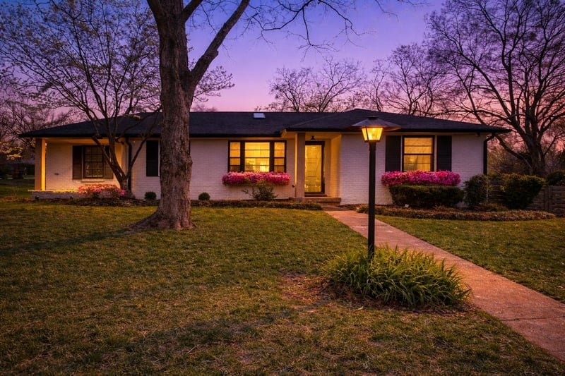 4912 Trousdale Dr, Nashville, TN 37220