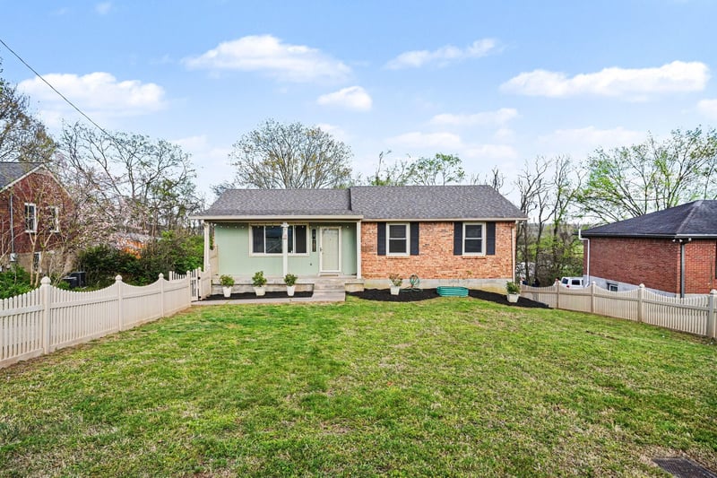 1601 Lethia Dr, Nashville, TN 37206