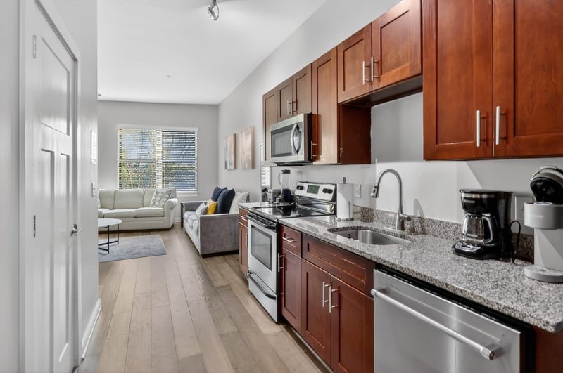 1700 Belcourt Ave #301, Nashville, TN 37212