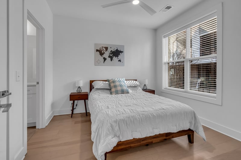 1011 44th Ave #5, Nashville, TN 37209