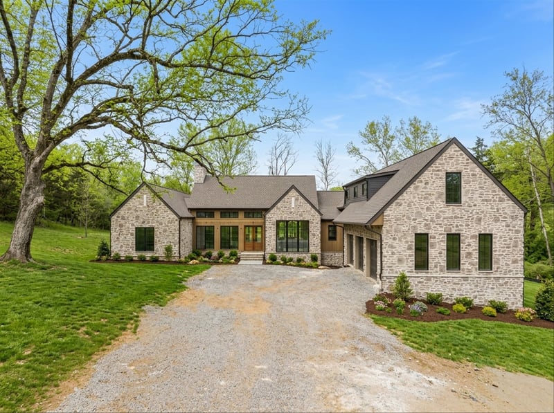 1801 Bittersweet Trl, Thompsons Station, TN 37179