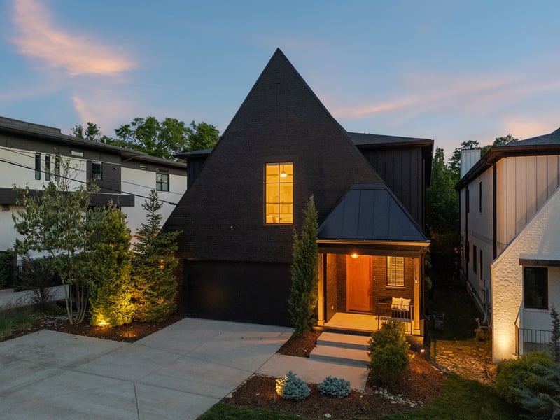 1809 Castleman Dr, Nashville, TN 37215