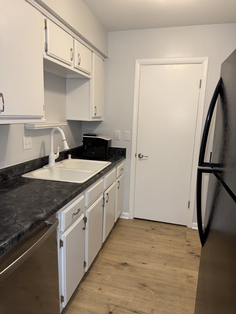 420 Walton Ln #M73, Madison, TN 37115