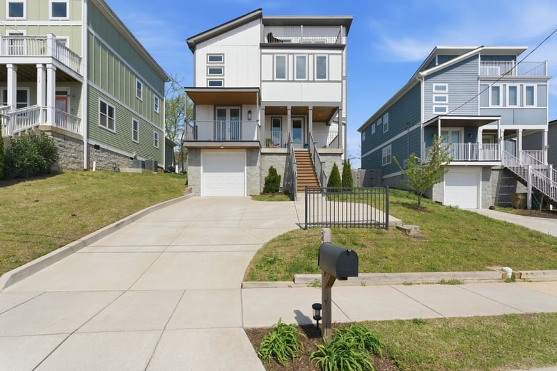 60 Twin St, Nashville, TN 37209