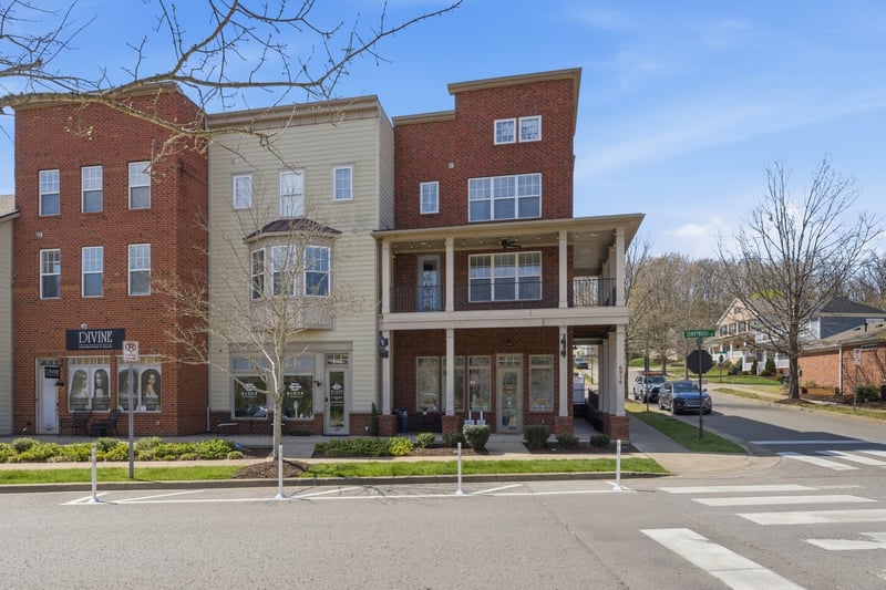 1322 Concord Mill Ln, Nashville, TN 37211