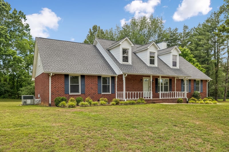 8426 Stewarts Bend Dr, Murfreesboro, TN 37129