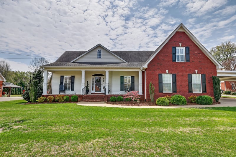 2216 Red Mile Rd, Murfreesboro, TN 37127