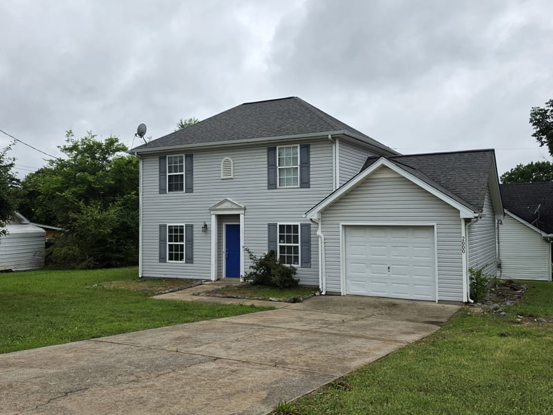 2000 Penmar Dr, La Vergne, TN 37086