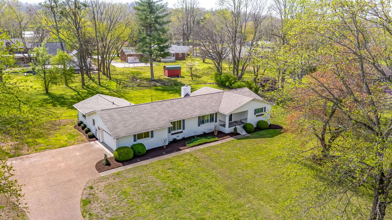 2203 Oakwood Ct, Franklin, TN 37064
