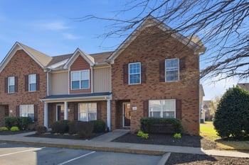 2039 Victory Gallop Ln, Murfreesboro, TN 37128