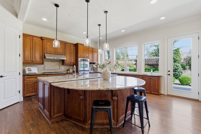 3708 Hilldale Dr, Nashville, TN 37215