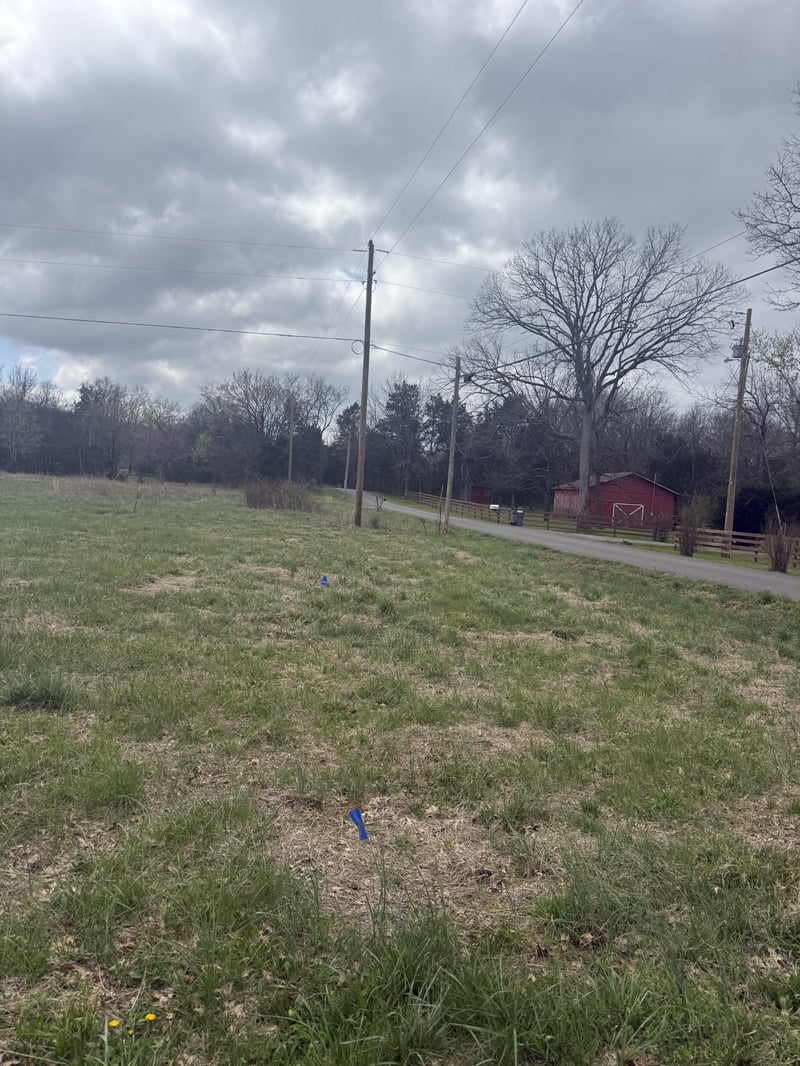 4360 River Ln, Milton, TN 37118
