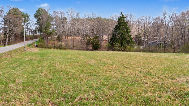 9 Louise Rd, Cumberland Furnace, TN 37051