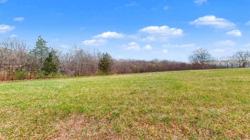 9 Louise Rd, Cumberland Furnace, TN 37051