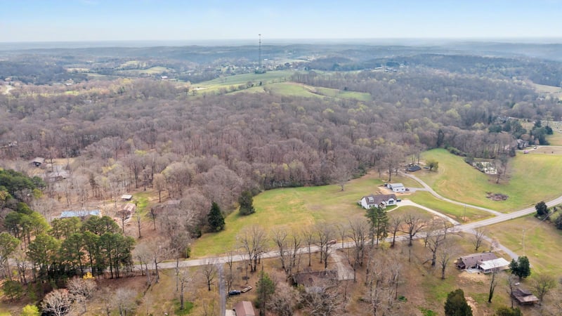 9 Louise Rd, Cumberland Furnace, TN 37051