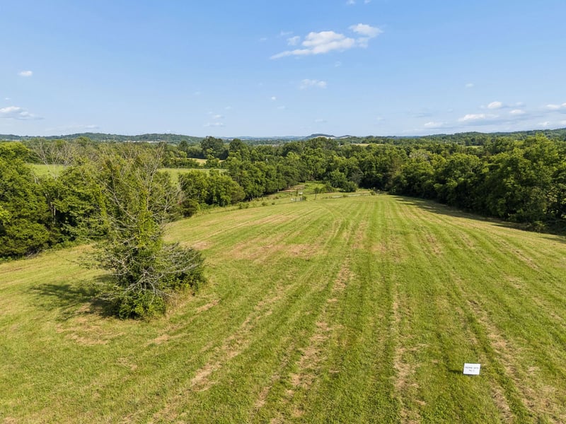 389 Atlas Pvt Ln, Hendersonville, TN 37075