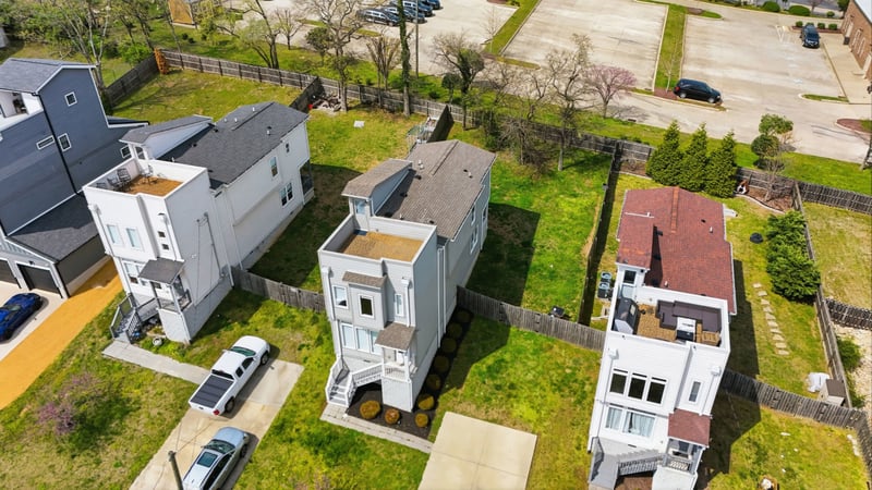 1263 N Avondale Cir, Nashville, TN 37207