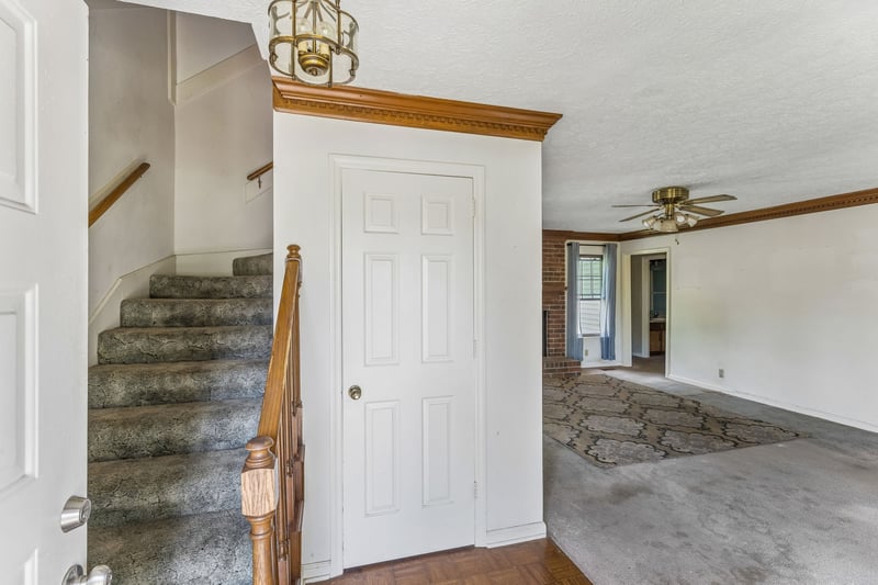 749 Walnut Ridge Dr, La Vergne, TN 37086