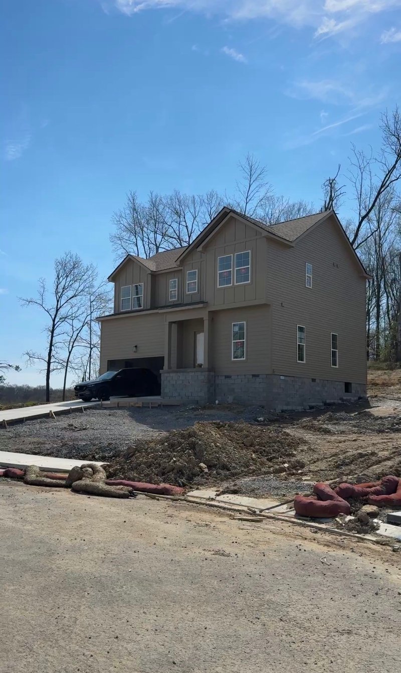 295 Spring St, La Vergne, TN 37086